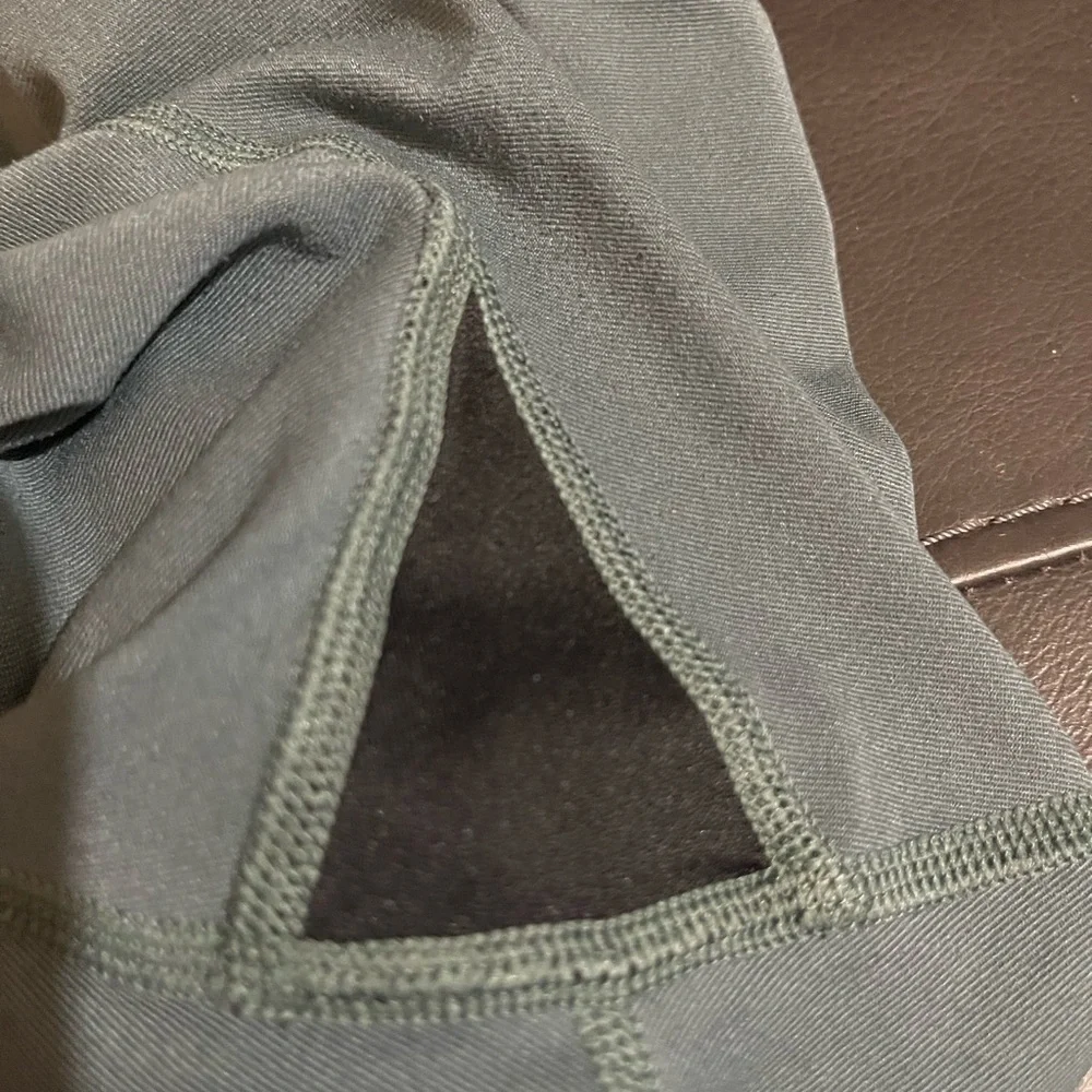 Nike Running greenish Teal SMALL, so soft , comfy cropped